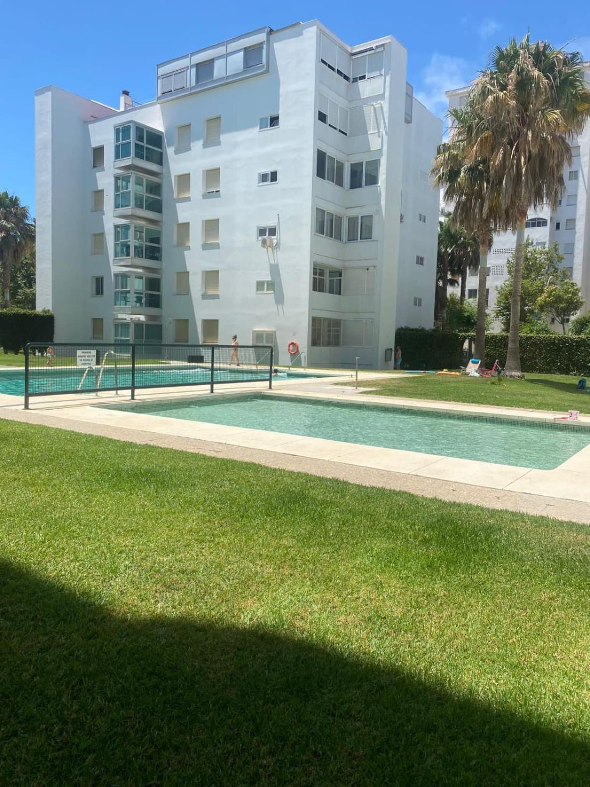엘푸에르토데산타마리아 Atico Valdelagrana Playa - Aire Acondicionado Y Piscina 아파트 외부 사진